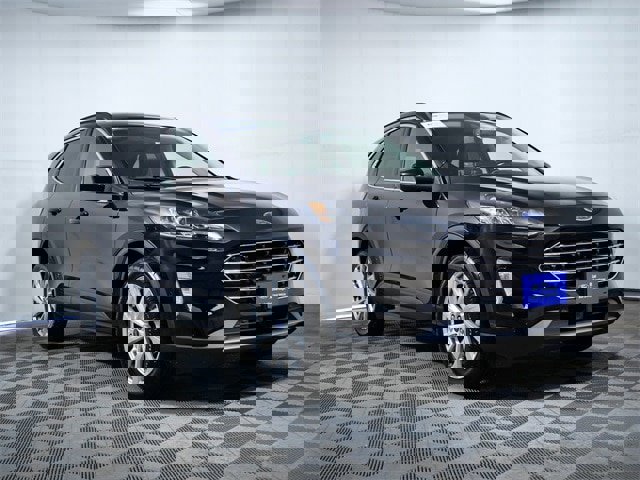 Certified 2022 Ford Escape Titanium w/ Titanium Elite Package