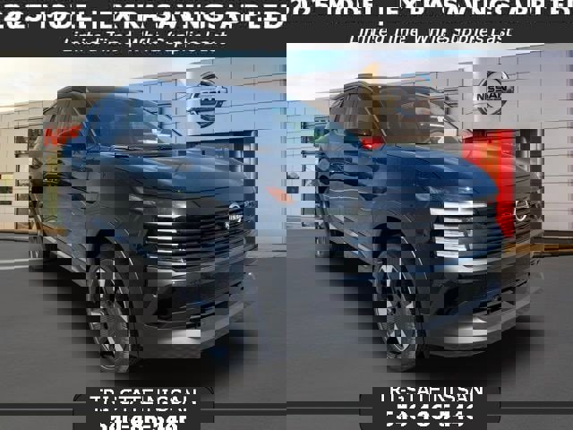 New 2025 Nissan Kicks SR