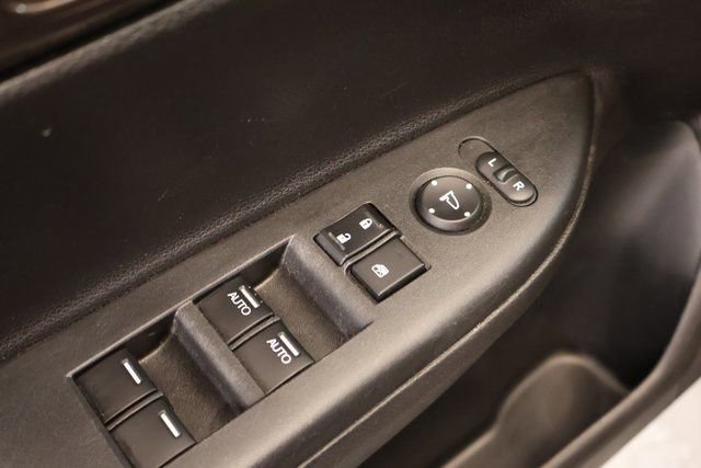 Used 2016 Honda Accord EX-L image 10