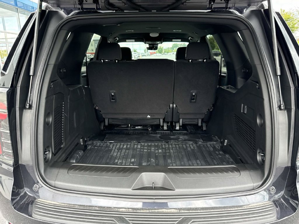 New 2026 Chevrolet Tahoe 4WD w/ 1FL Safety Package image 11