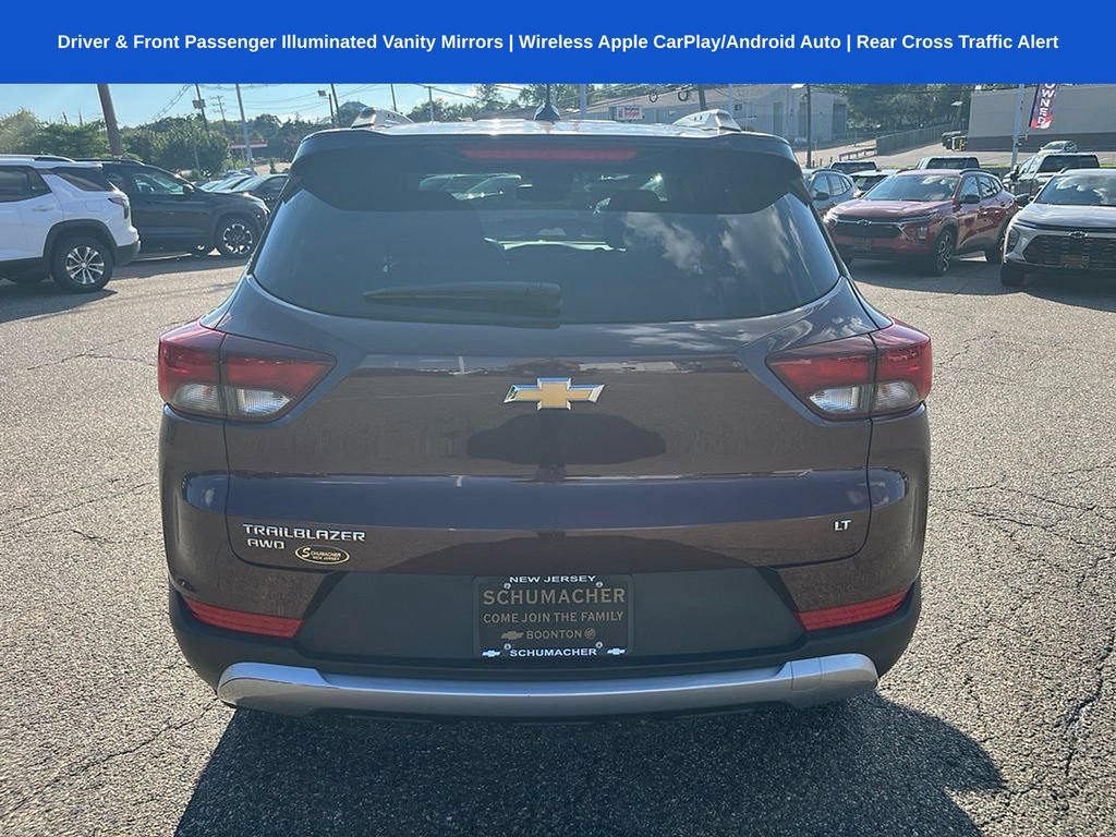 Used 2023 Chevrolet TrailBlazer LT w/ Convenience Package AWD/4WD image 6