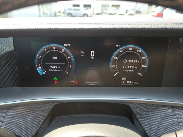 Used 2025 Volkswagen Tiguan S AWD/4WD image 14