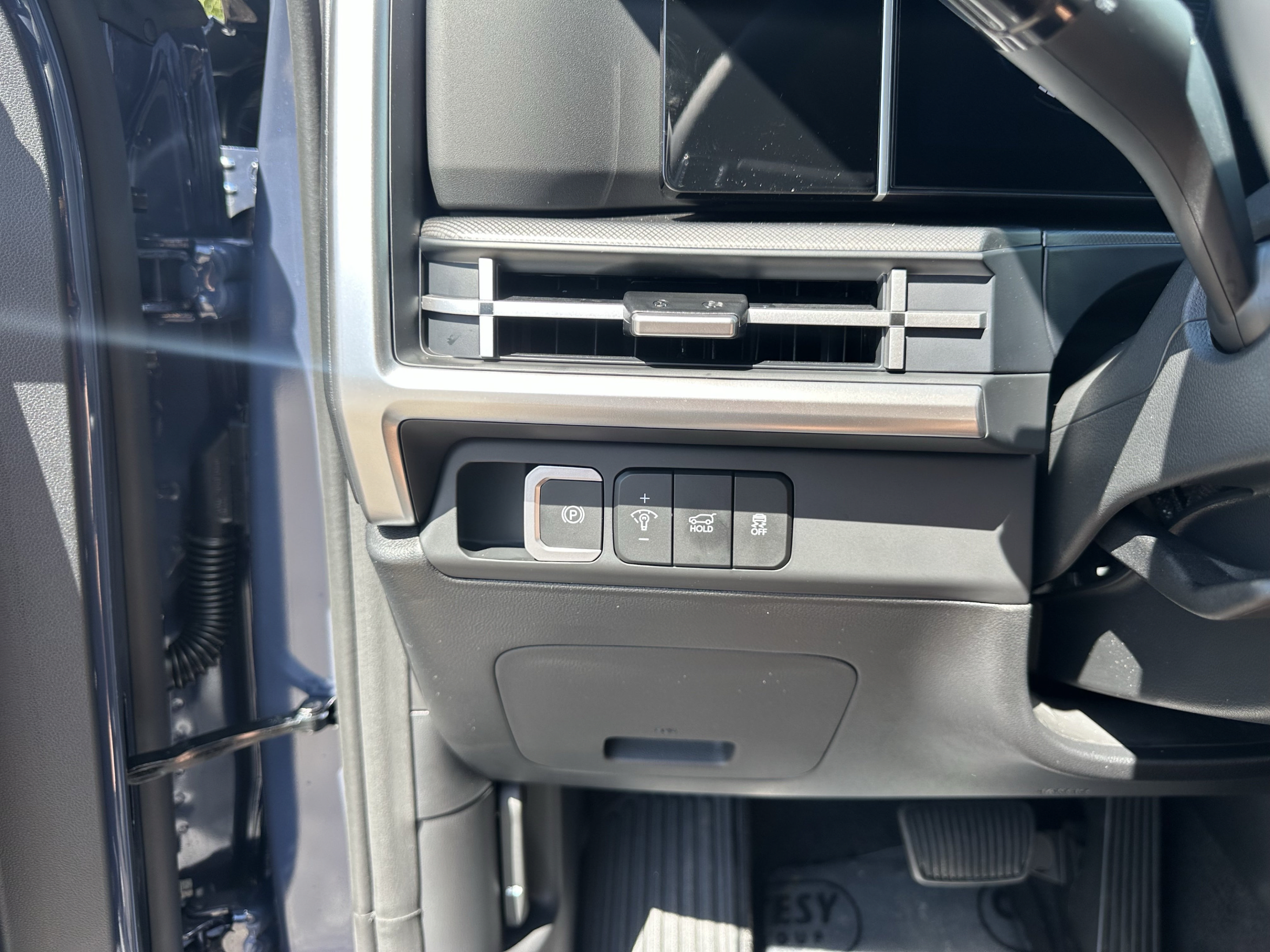 New 2027 Hyundai Santa Fe SEL FWD image 28