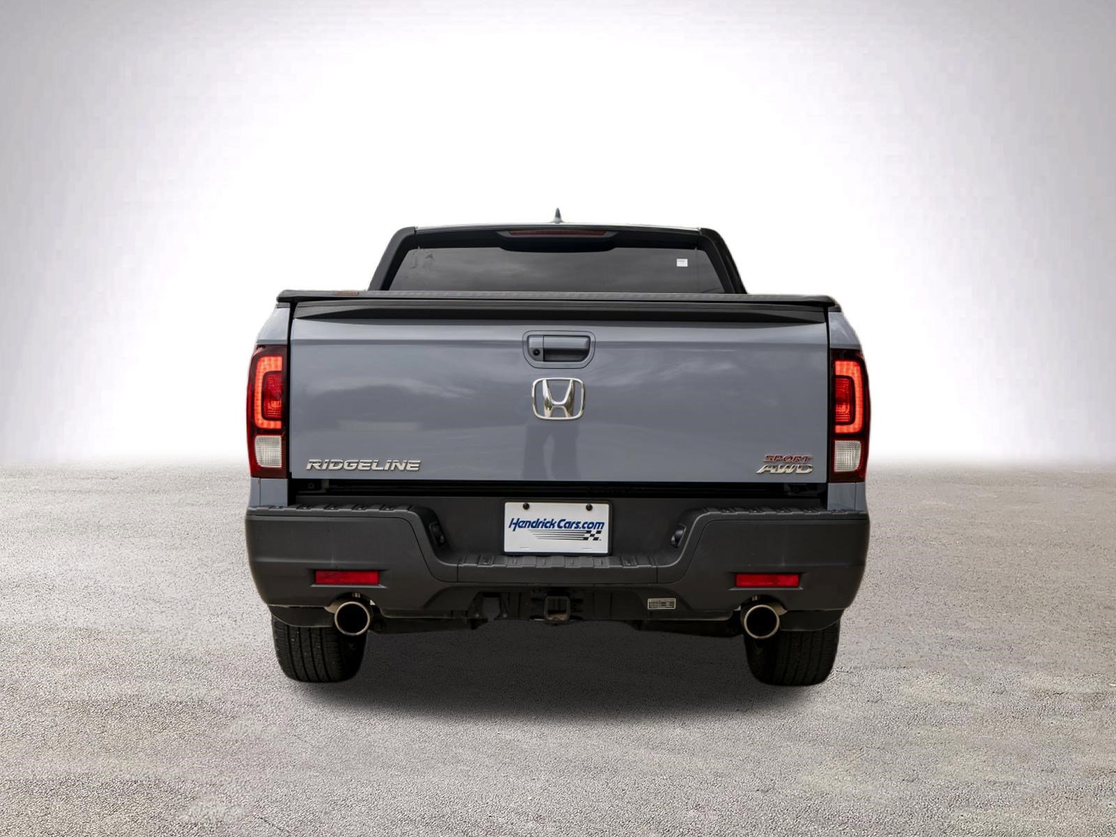 Used 2023 Honda Ridgeline Sport image 8