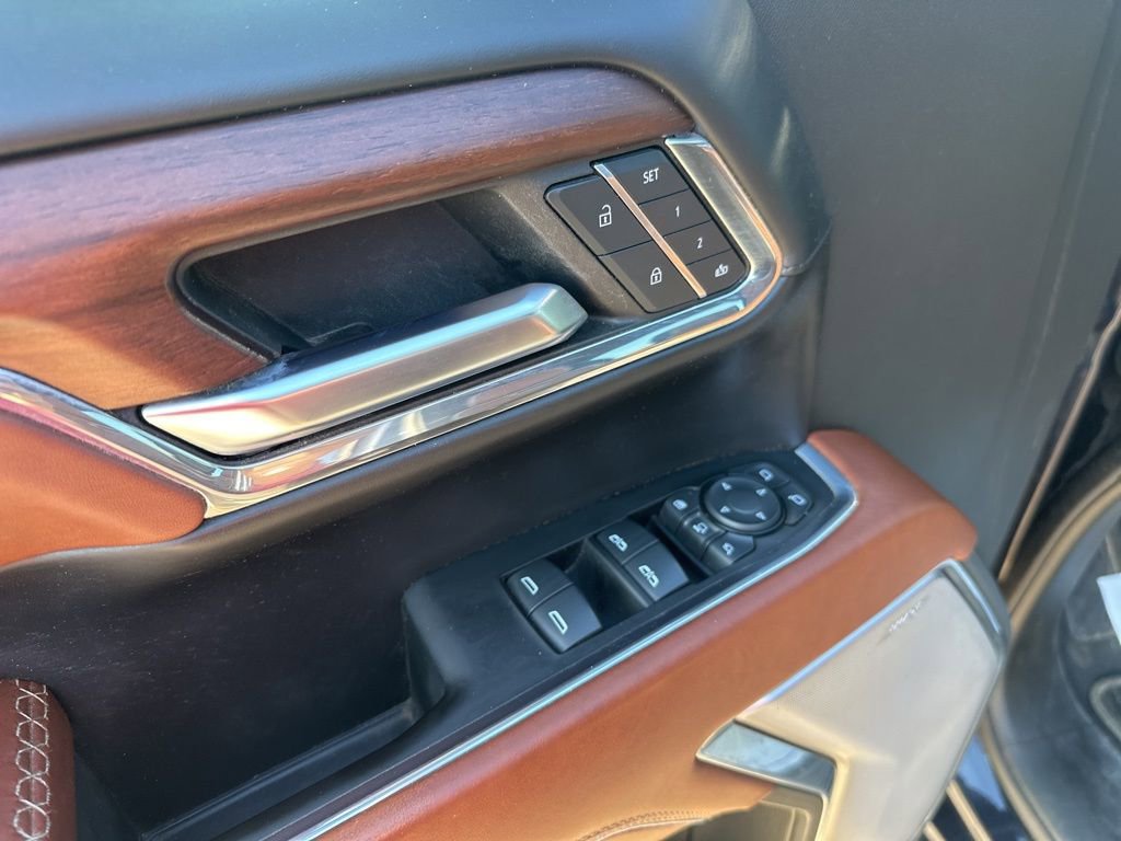 Used 2024 GMC Sierra 3500 Denali Ultimate image 15