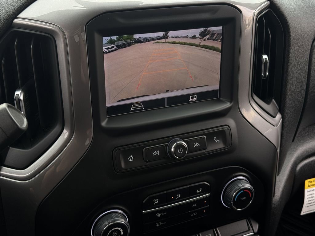 Used 2022 Chevrolet Silverado 1500 Custom RWD image 17