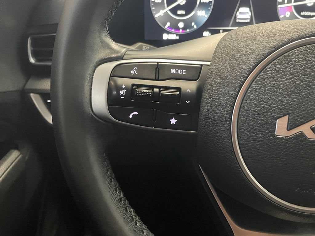 Used 2024 Kia Sportage SX FWD image 13
