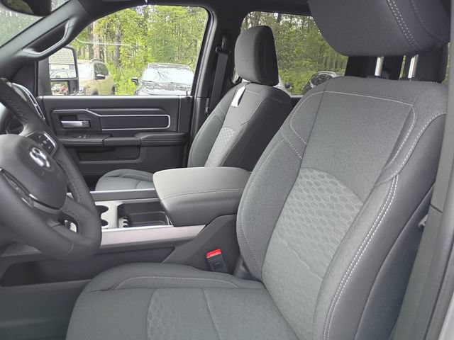 New 2026 RAM 2500 Big Horn AWD/4WD image 12