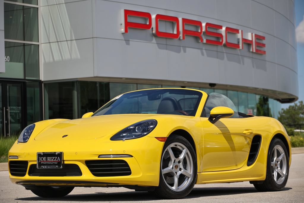 Certified 2024 Porsche 718 Boxster RWD image 29