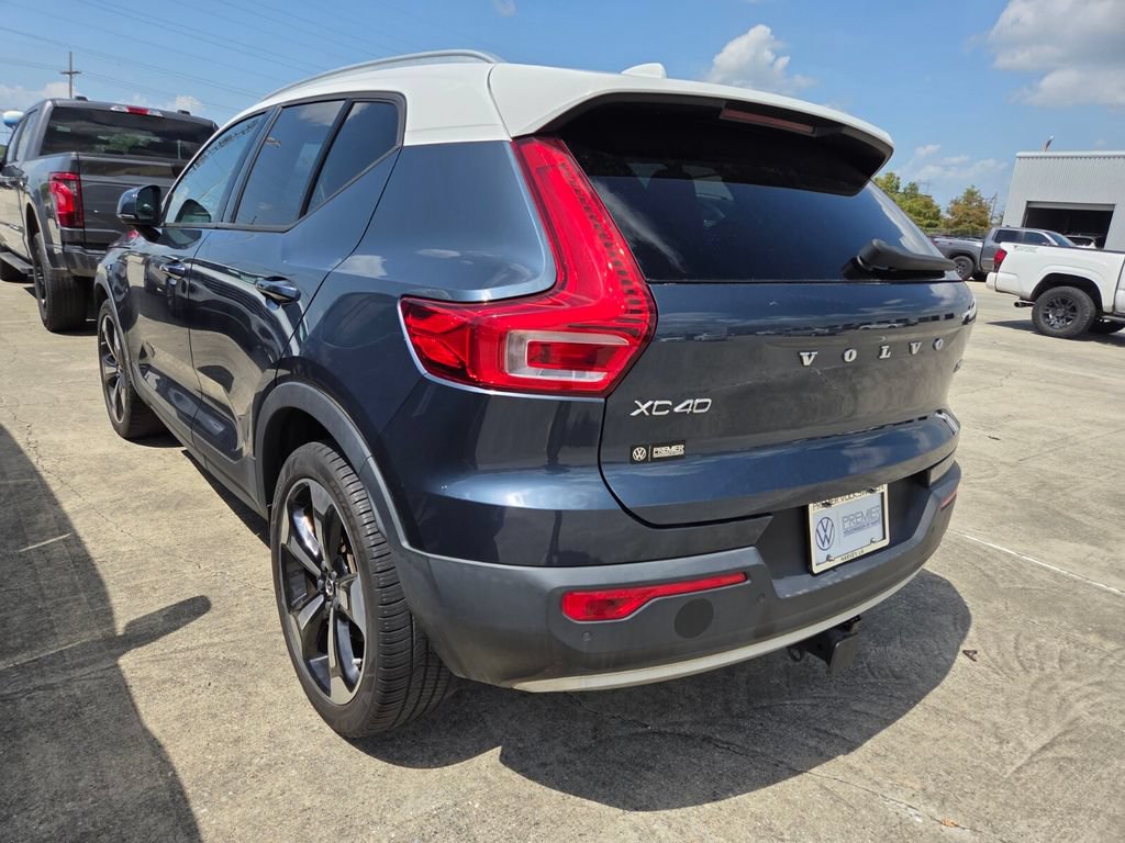 Used 2021 Volvo XC40 T5 Momentum w/ Premium Package AWD/4WD image 7