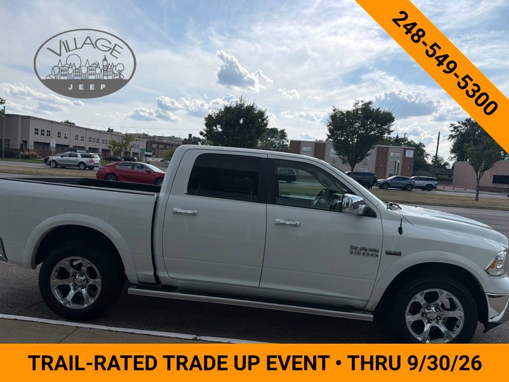 Used 2017 RAM 1500 Laramie w/ Convenience Group AWD/4WD image 4