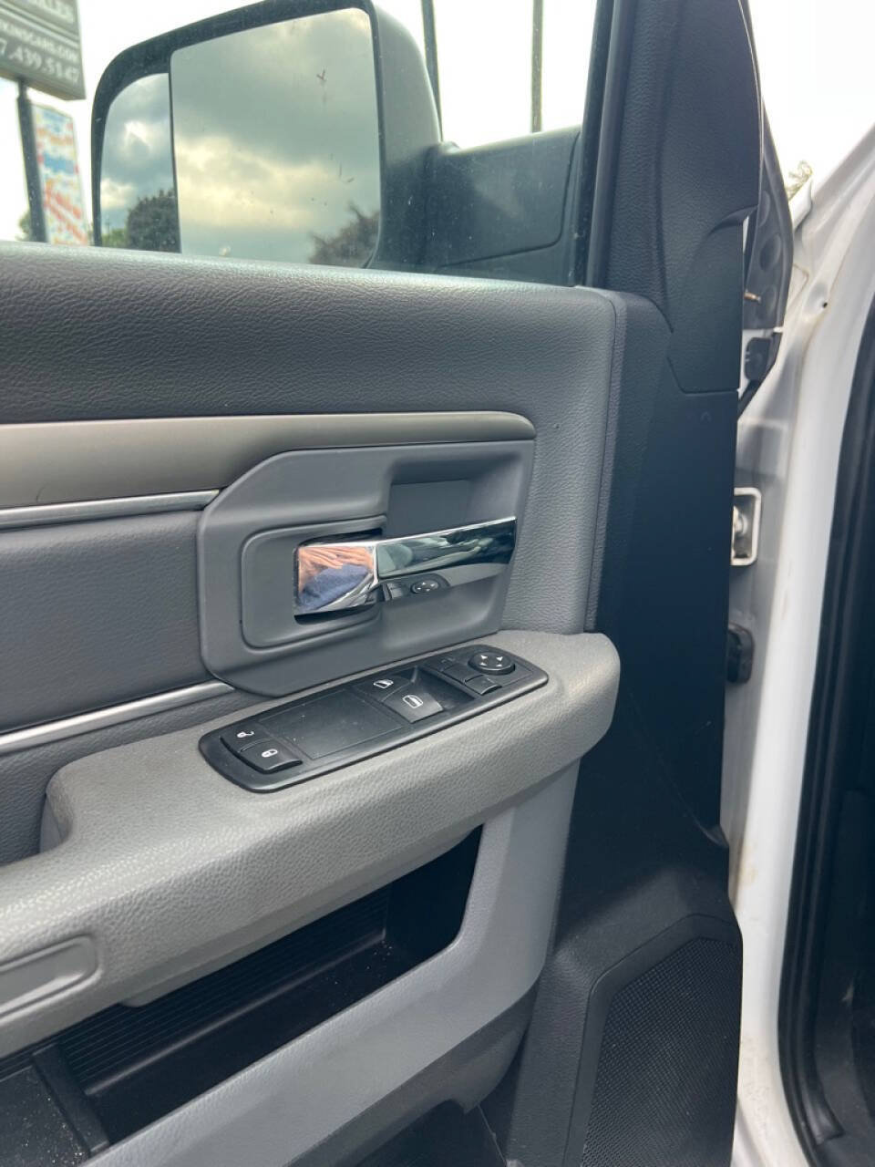 Used 2016 RAM 2500 Tradesman w/ Chrome Appearance Group AWD/4WD image 19