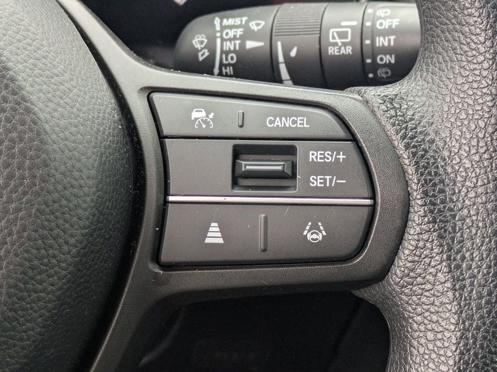 Used 2023 Honda CR-V EX image 10