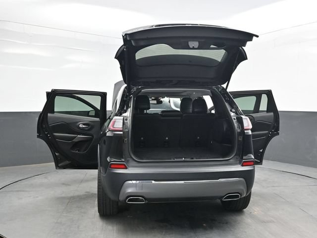 Used 2022 Jeep Cherokee Limited w/ Elite Package AWD/4WD image 36
