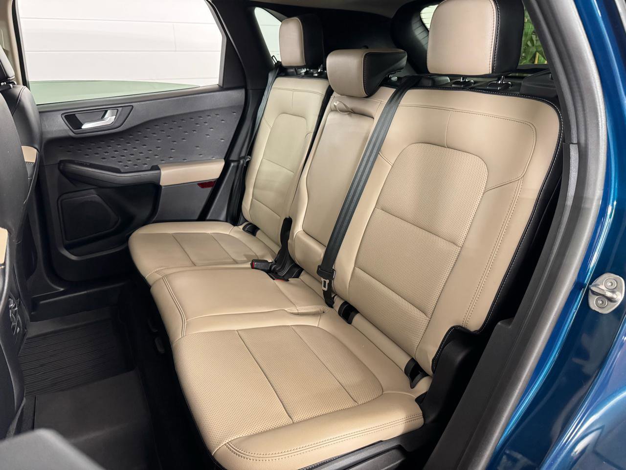 Used 2020 Ford Escape SEL image 30