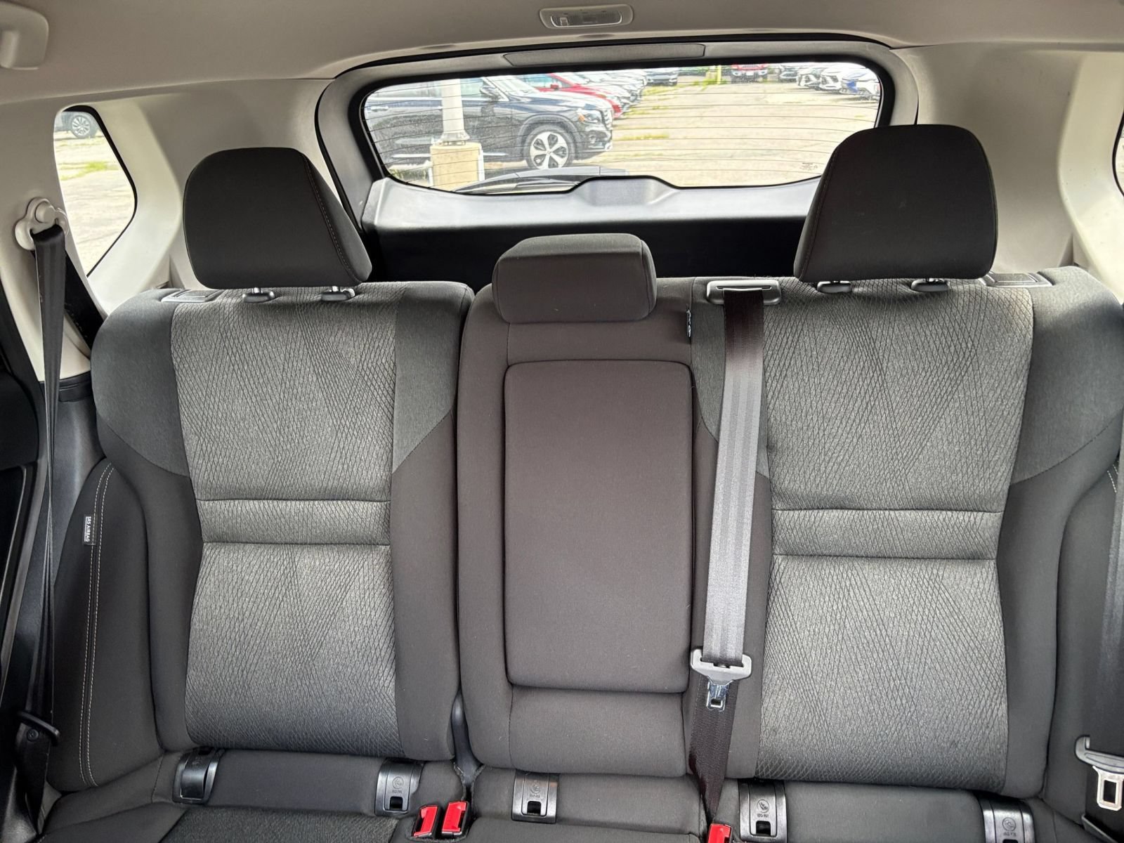 Used 2025 Nissan Rogue SV AWD/4WD image 36