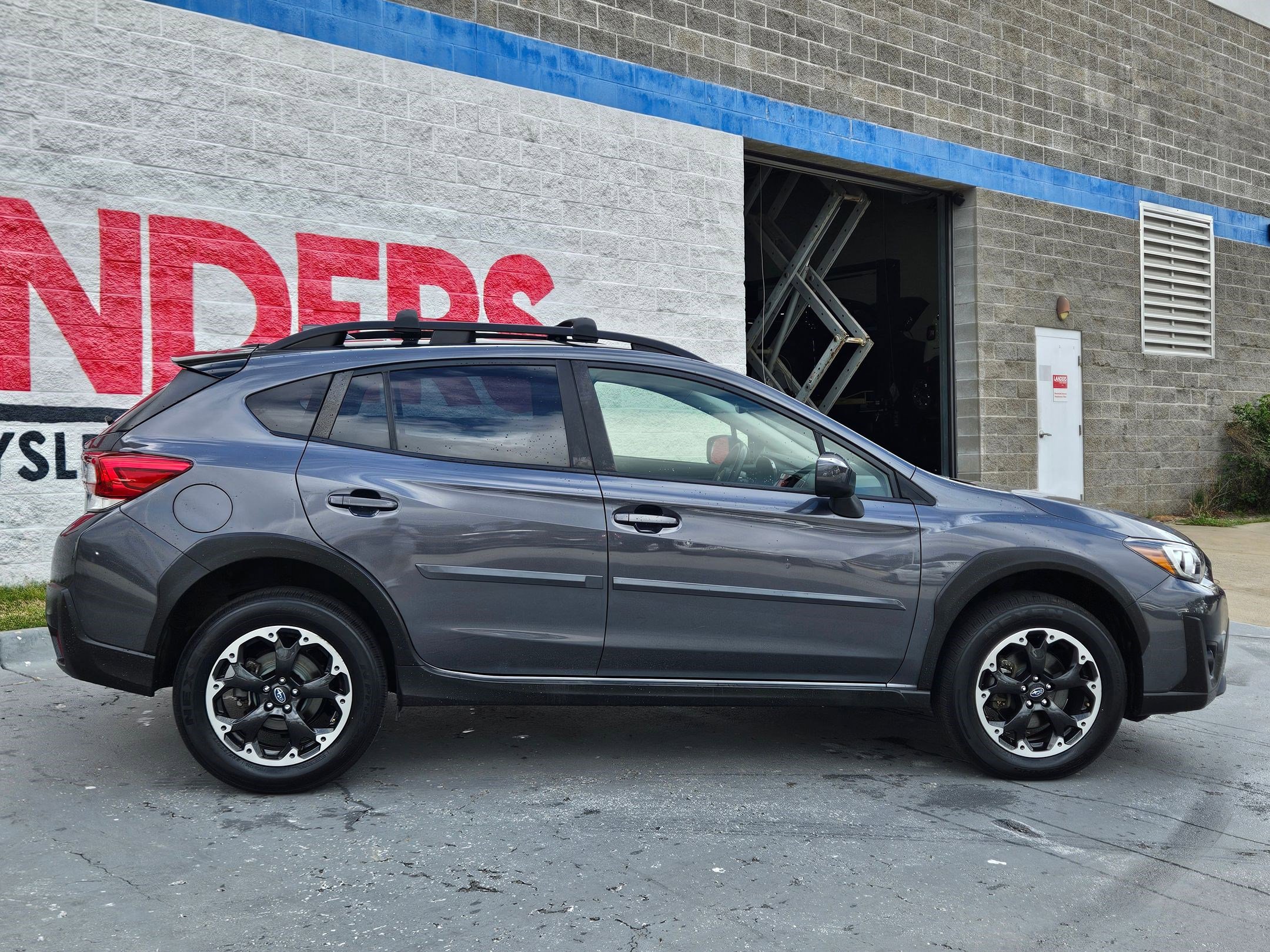 Used 2022 Subaru Crosstrek 2.0i Premium AWD/4WD image 8