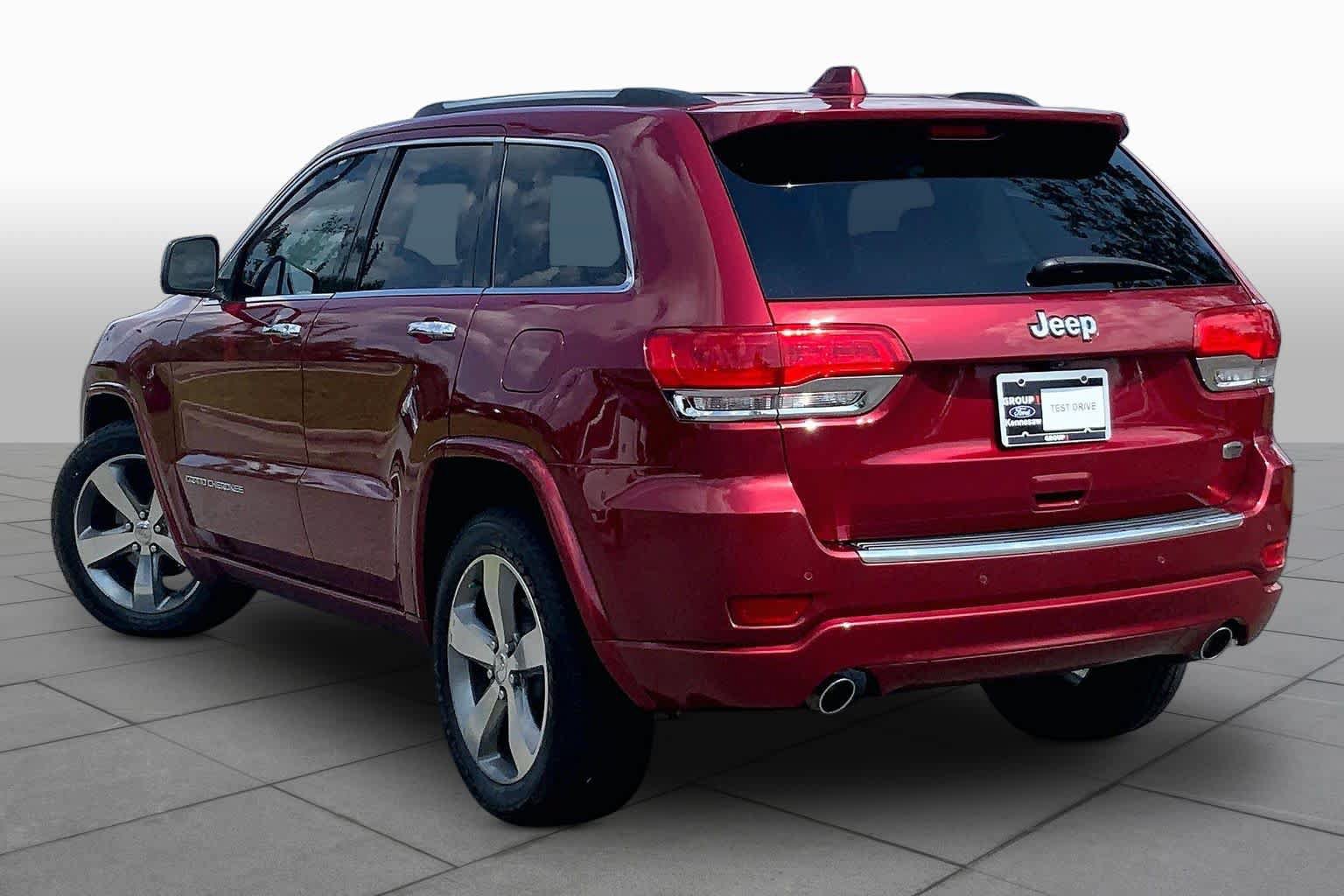 Used 2014 Jeep Grand Cherokee Overland RWD image 11