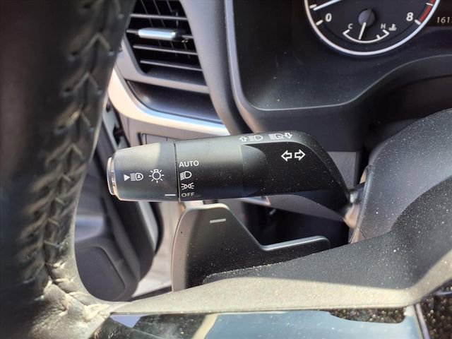 Used 2023 Nissan Rogue SV w/ SV Premium B Package FWD image 10