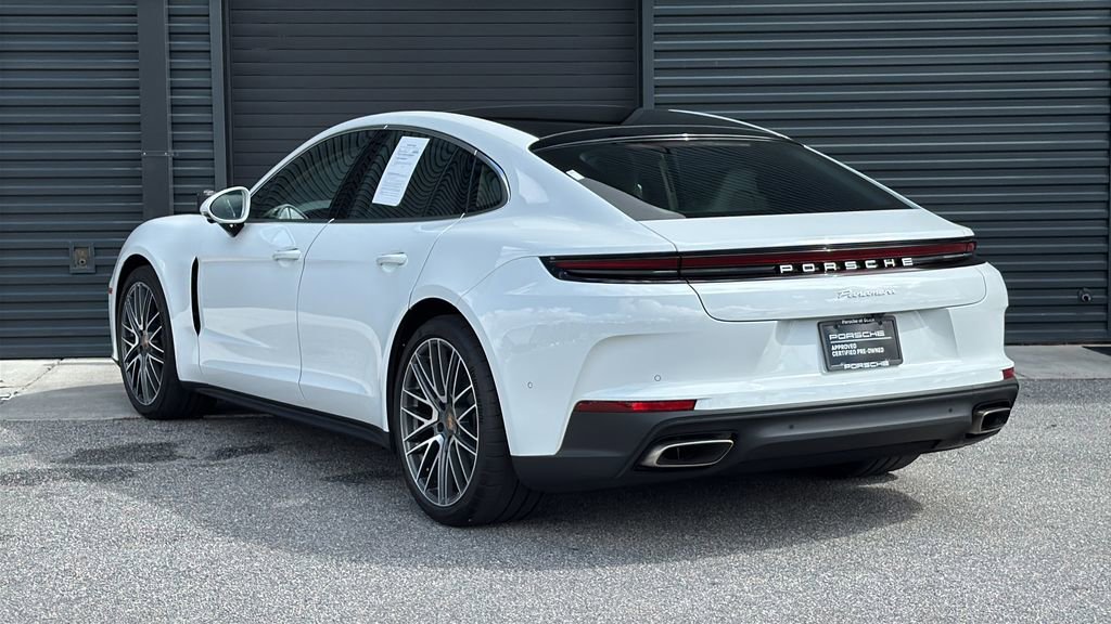 Certified 2025 Porsche Panamera image 3