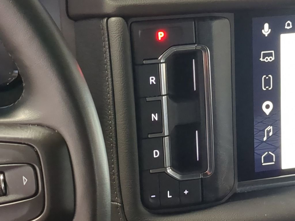 Used 2023 GMC Yukon XL Denali AWD/4WD image 31