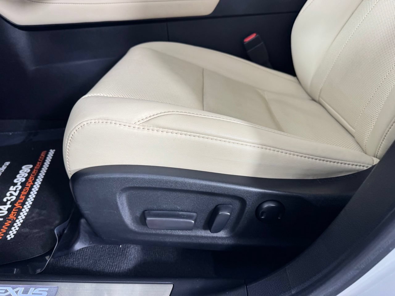 Used 2022 Lexus RX 350 FWD w/ Premium Package image 11