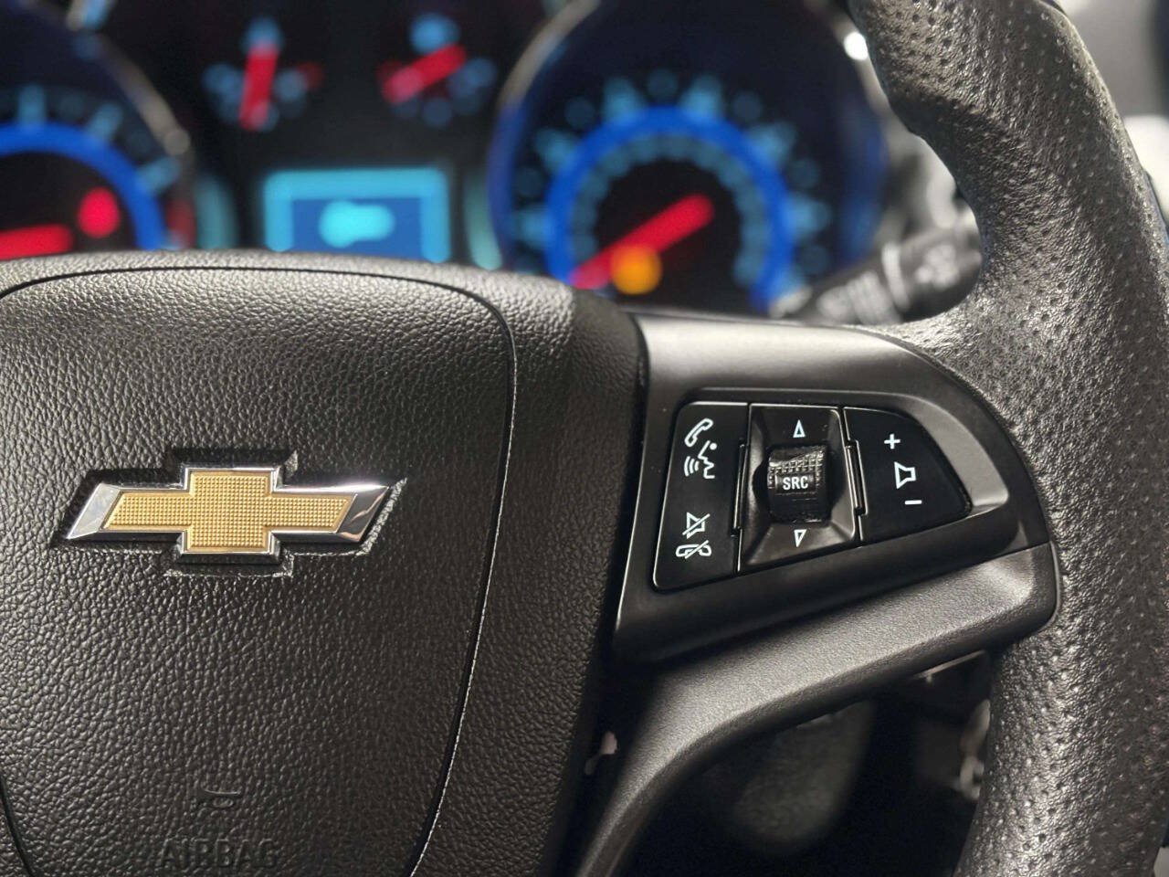 Used 2016 Chevrolet Cruze LT FWD image 29