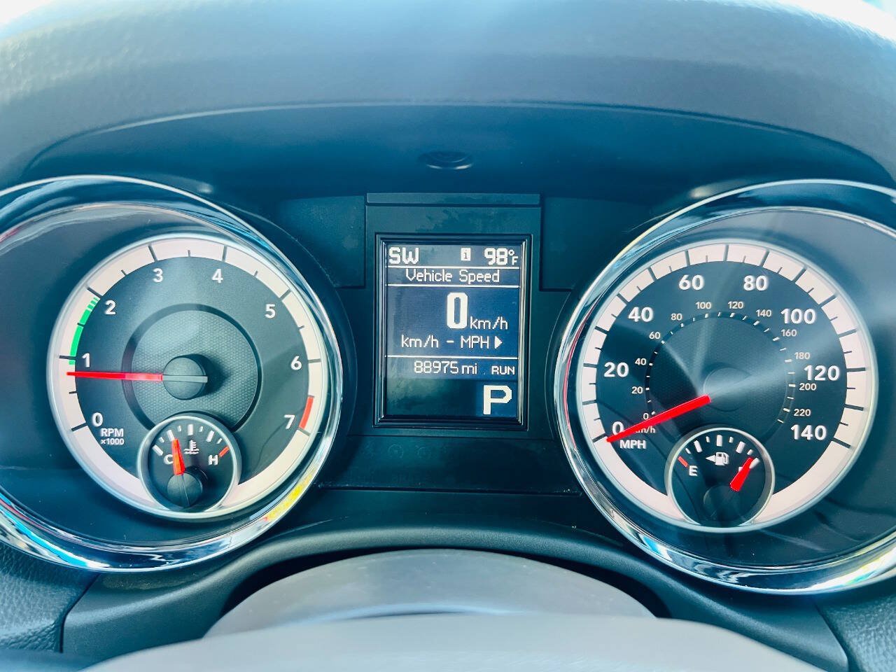 Used 2012 Dodge Durango SXT AWD/4WD image 24