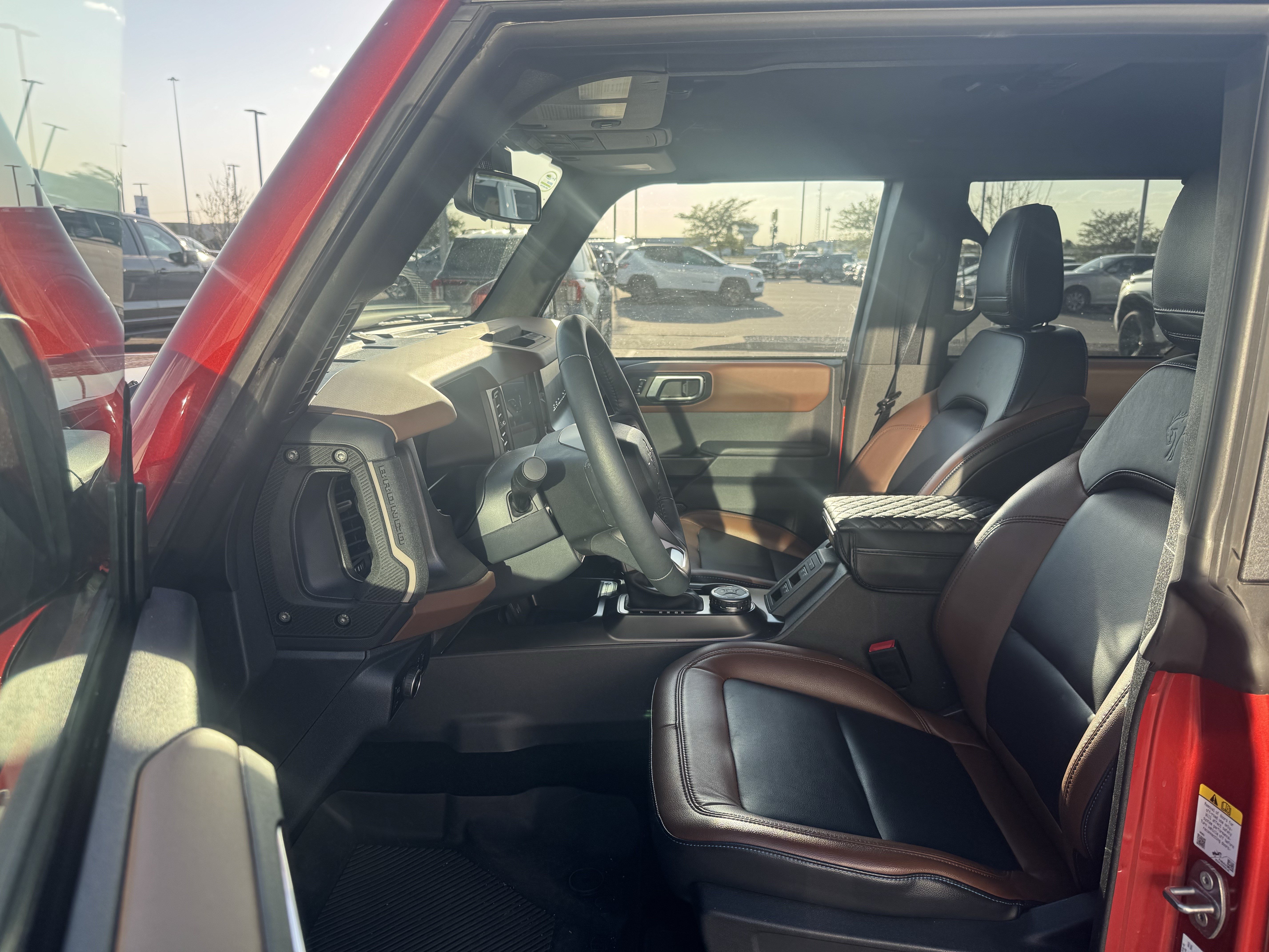 Used 2024 Ford Bronco Outer Banks AWD/4WD image 8