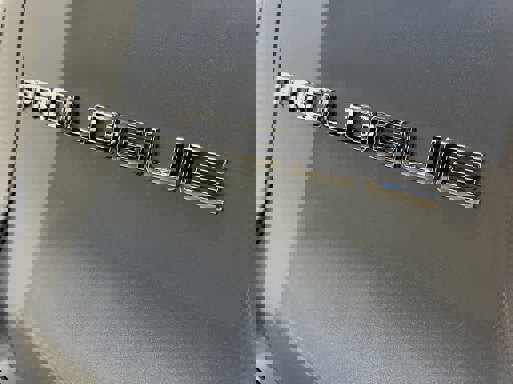 New 2025 Honda Prologue EX image 5