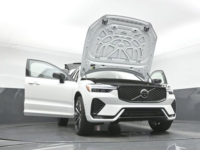 New 2026 Volvo XC60 B5 Ultra w/ Protection Package Premier image 56