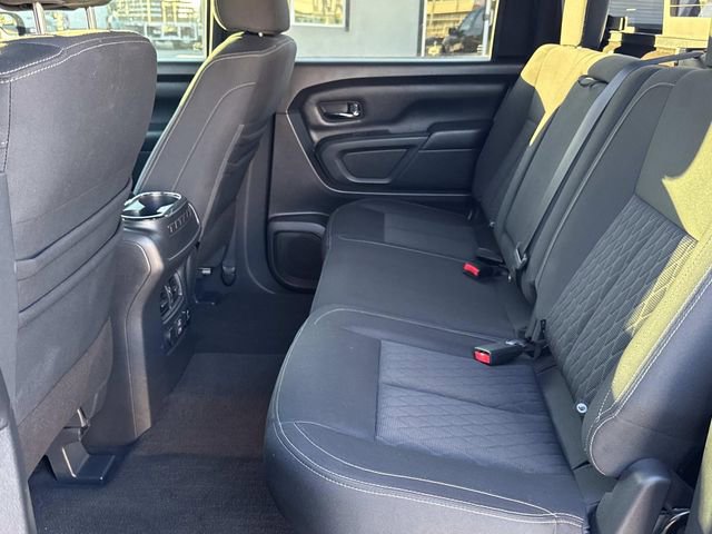Used 2019 Nissan Titan SV w/ SV Convenience Package image 13