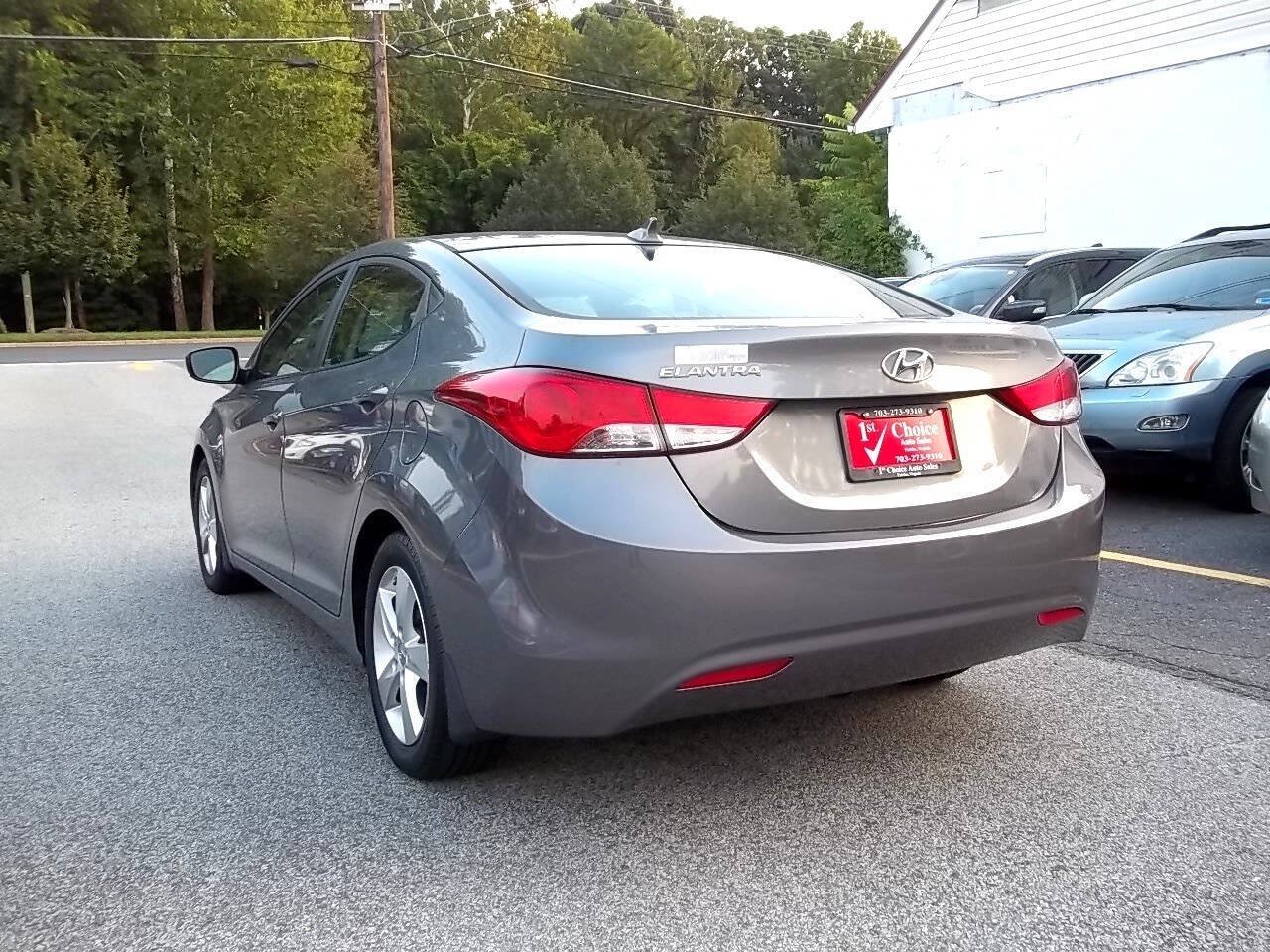 Used 2013 Hyundai Elantra GLS w/ Preferred Pkg FWD image 3