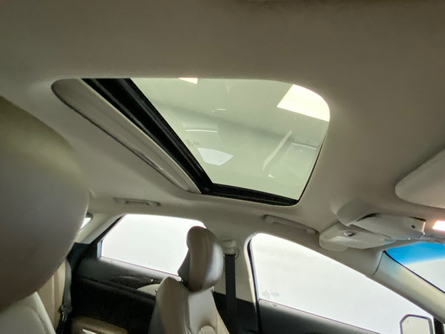Used 2016 Lincoln MKZ AWD w/ Equipment Group 300A Reserve image 24