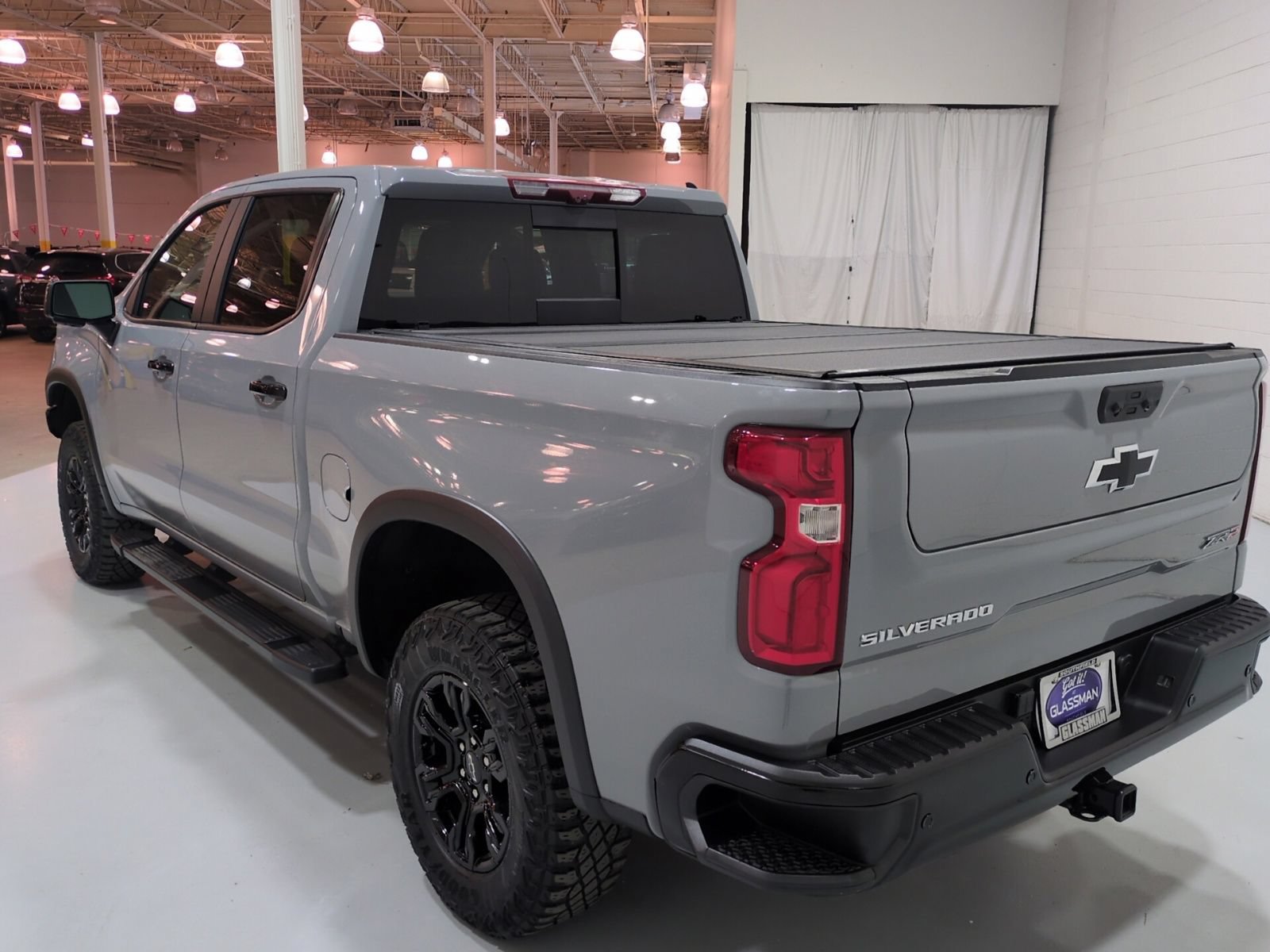 Used 2024 Chevrolet Silverado 1500 ZR2 w/ Technology Package AWD/4WD image 6