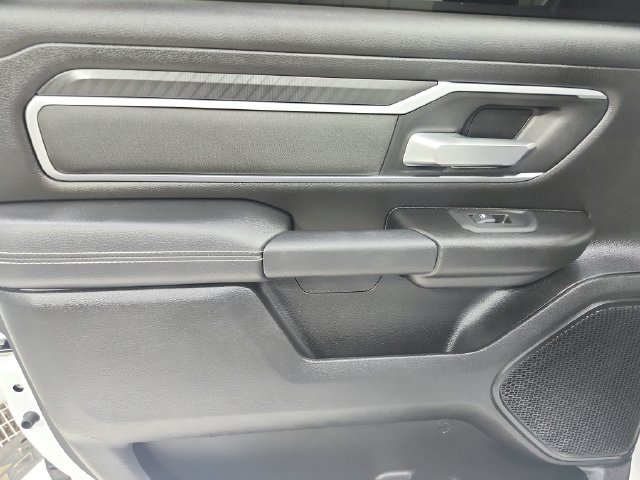 Used 2025 RAM 1500 Big Horn AWD/4WD image 40