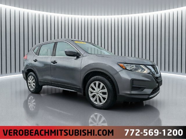 Used 2019 Nissan Rogue S AWD/4WD image 1