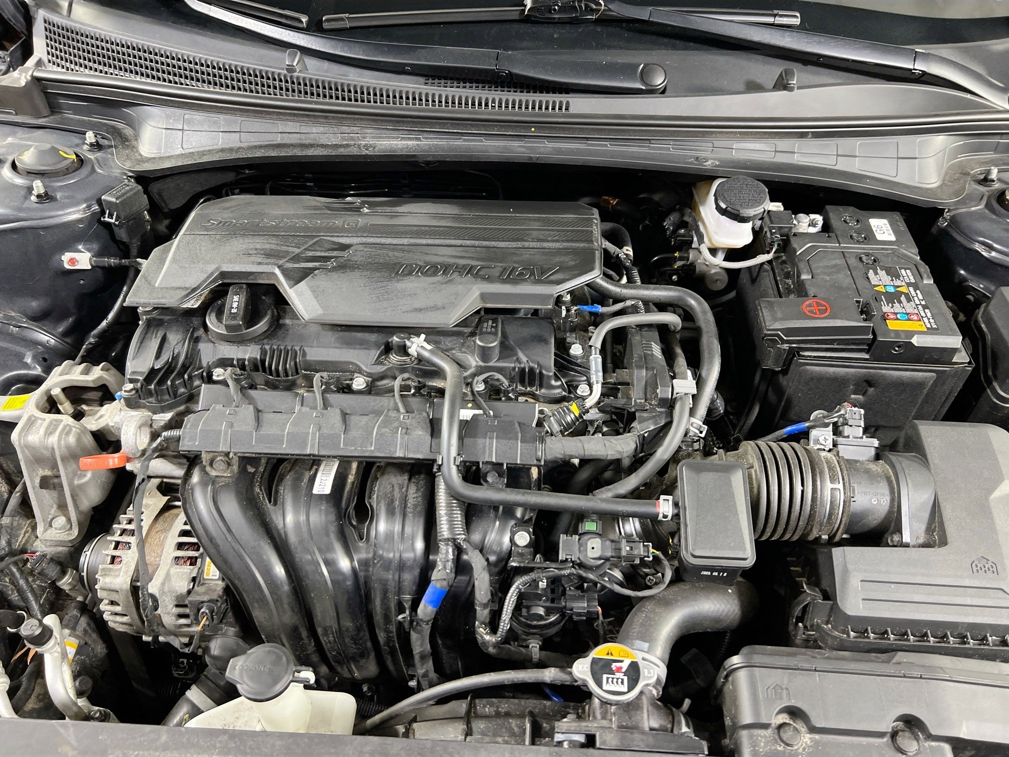 Used 2024 Hyundai Elantra SEL image 28