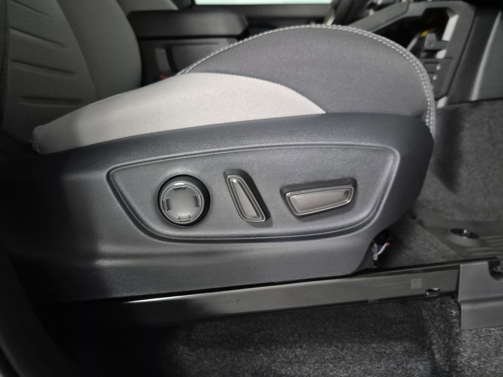 New 2025 Toyota Tacoma TRD Sport image 45