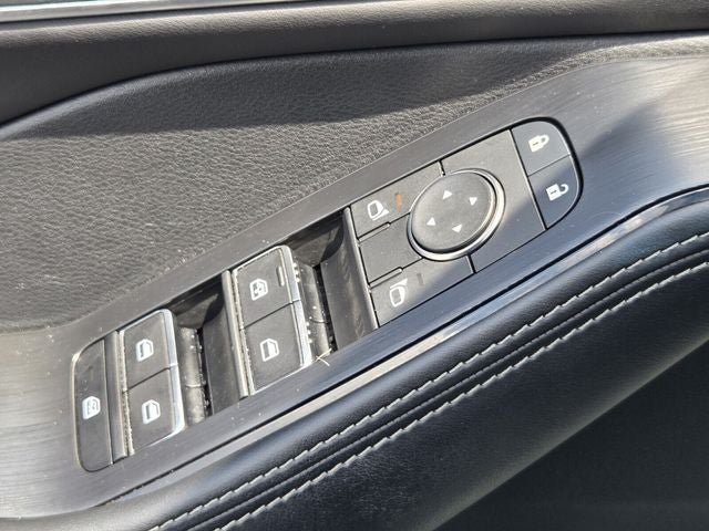 Used 2025 Nissan Rogue Platinum AWD/4WD image 36