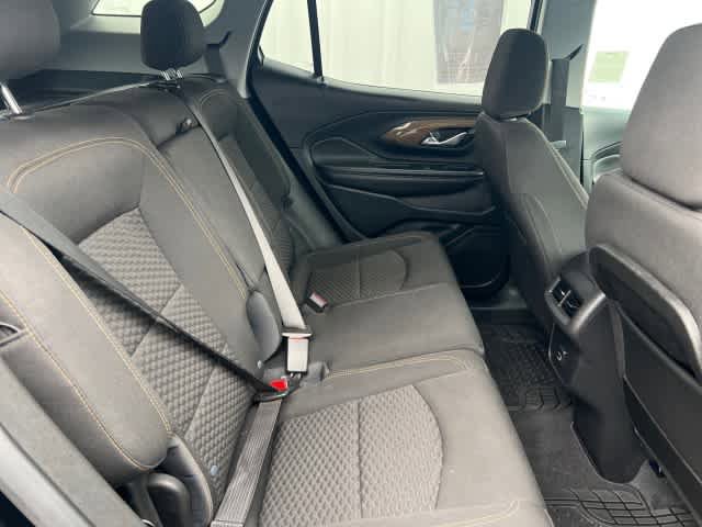 Used 2021 GMC Terrain SLE w/ Elevation Edition image 23