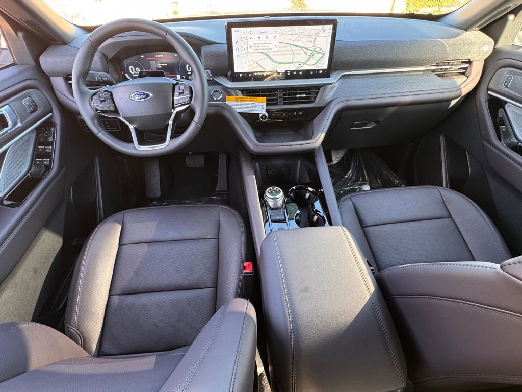 New 2026 Ford Explorer Platinum image 25
