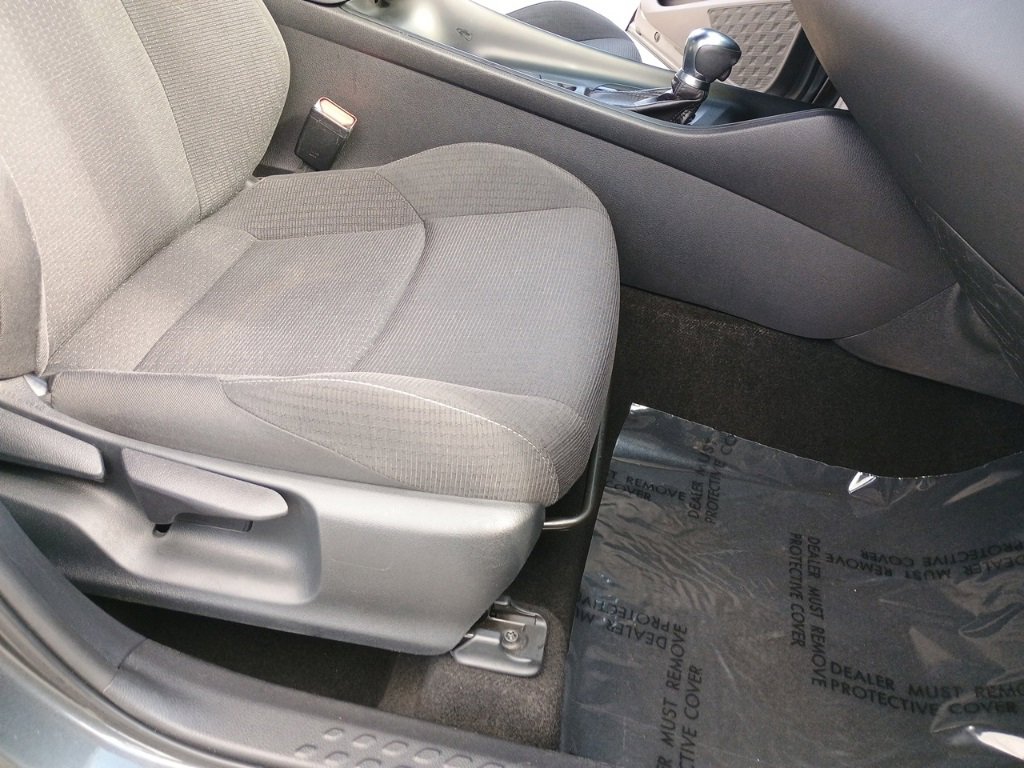 Used 2018 Toyota C-HR XLE image 20