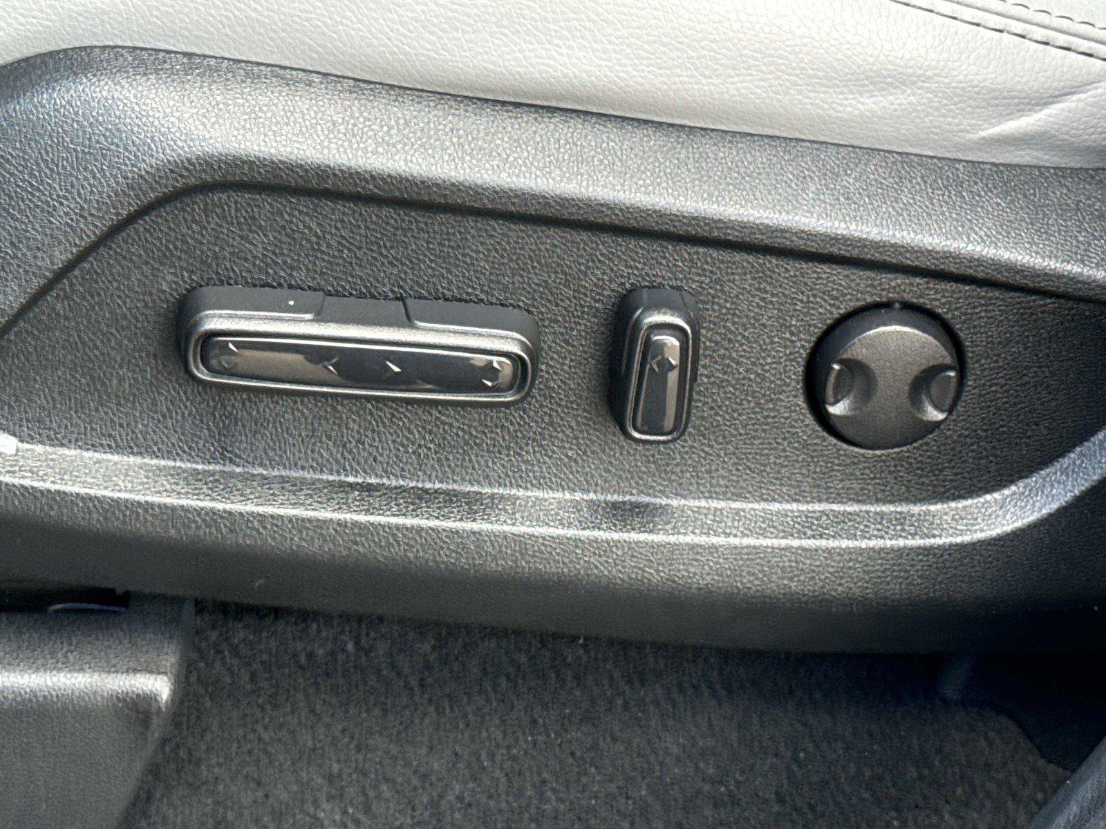 Certified 2023 Honda Pilot EX-L image 22