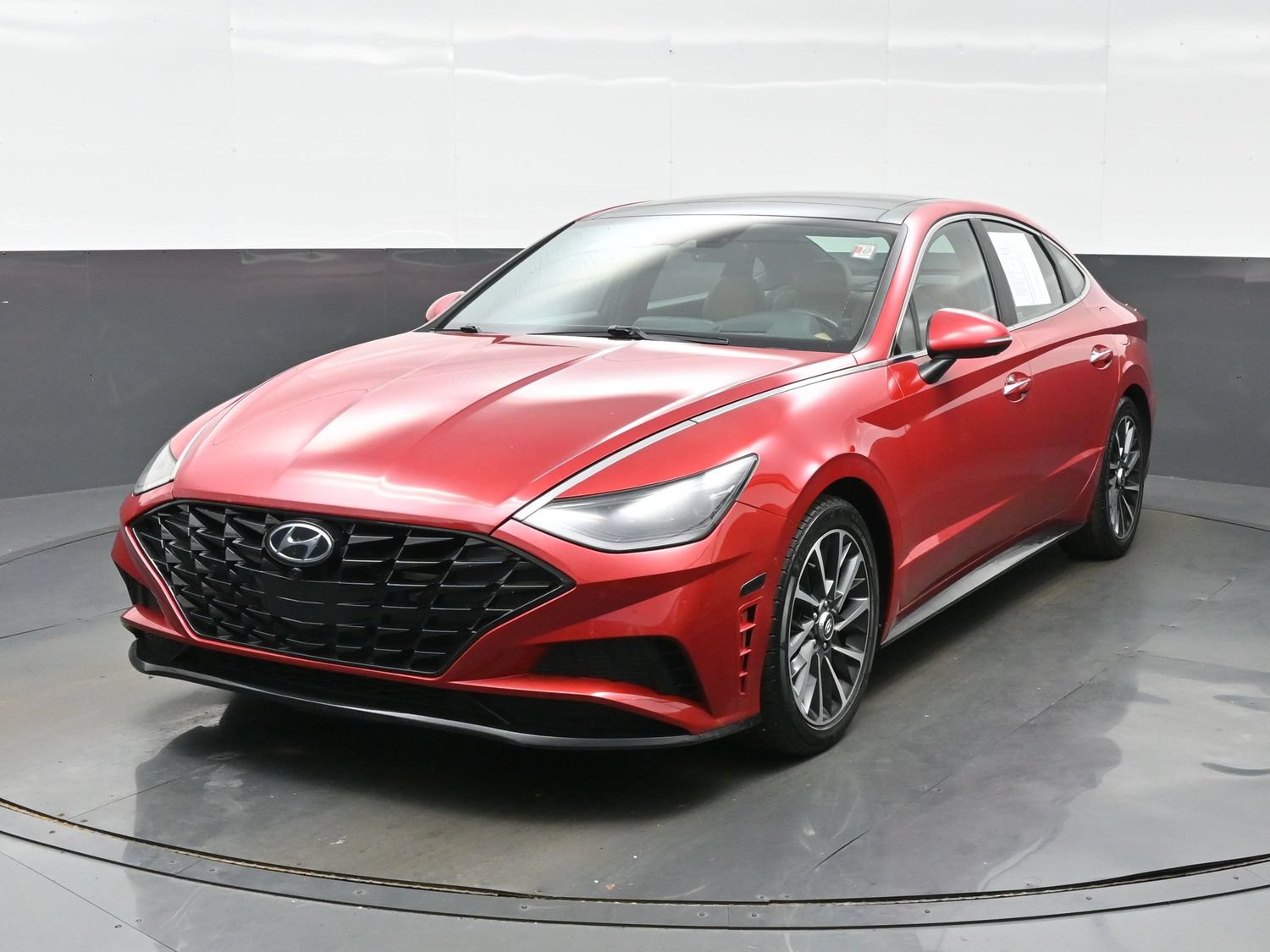 Certified 2022 Hyundai Sonata Limited w/ Cargo Package FWD image 1