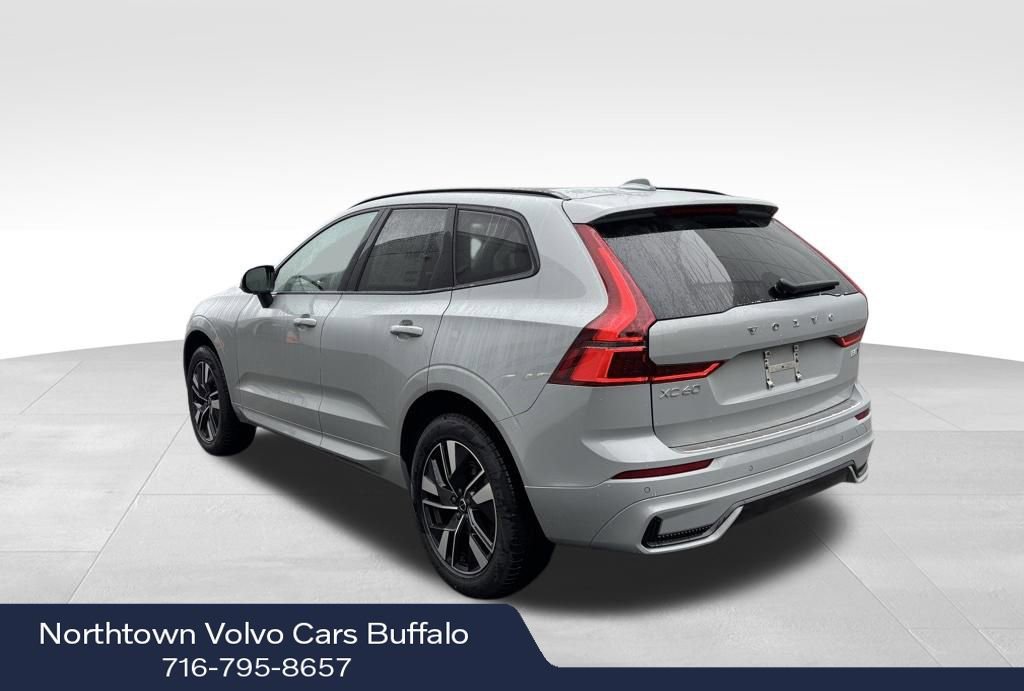 New 2026 Volvo XC60 B5 Core w/ Protection Package Premier AWD/4WD image 3