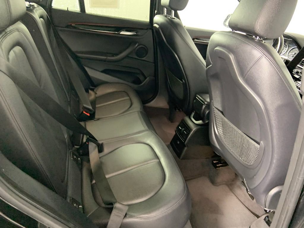Used 2018 BMW X1 xDrive28i AWD/4WD image 14