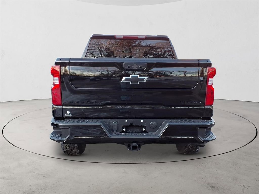 Certified 2026 Chevrolet Silverado 1500 Custom image 6