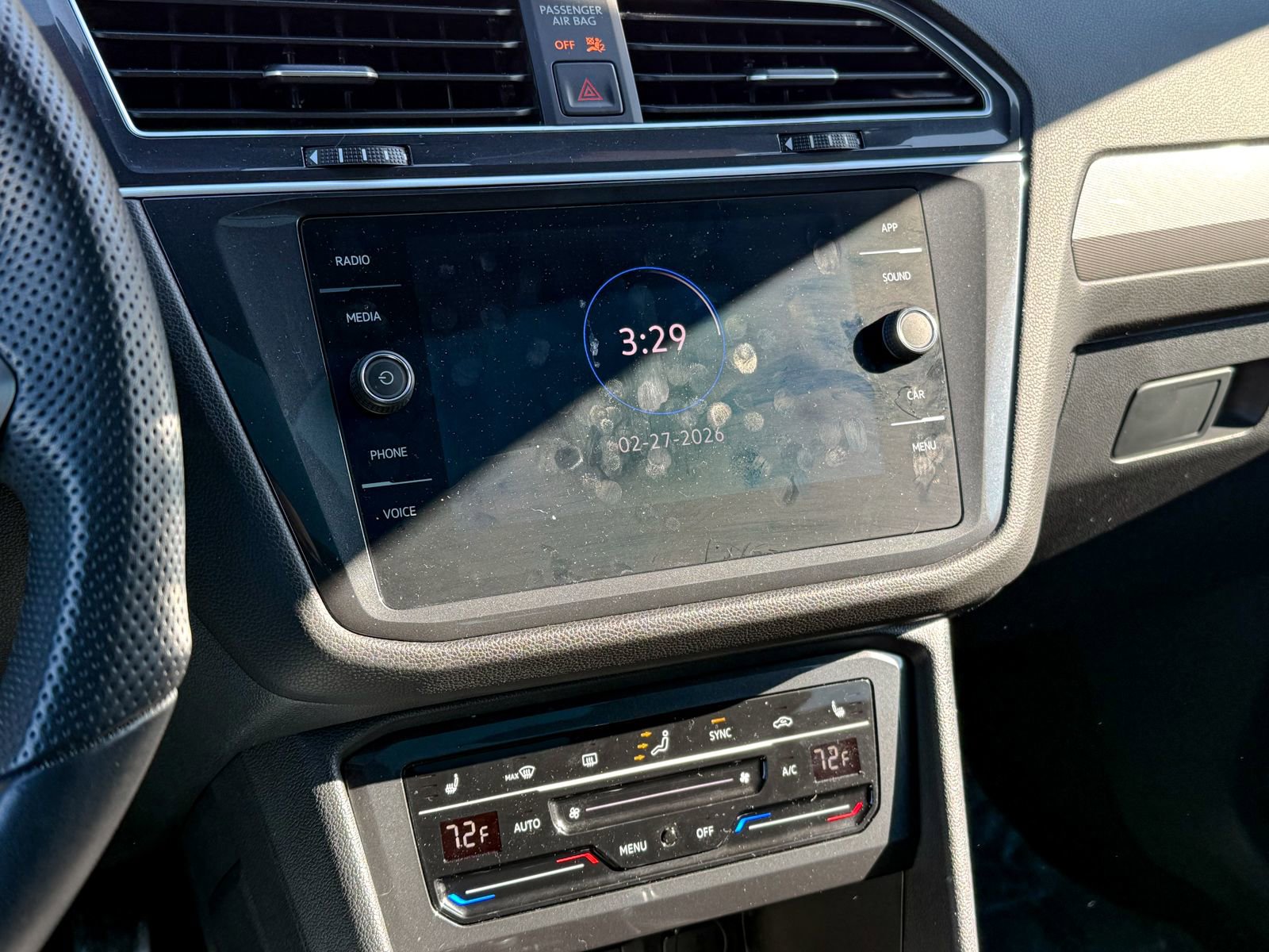 Used 2024 Volkswagen Tiguan SE R-Line image 16