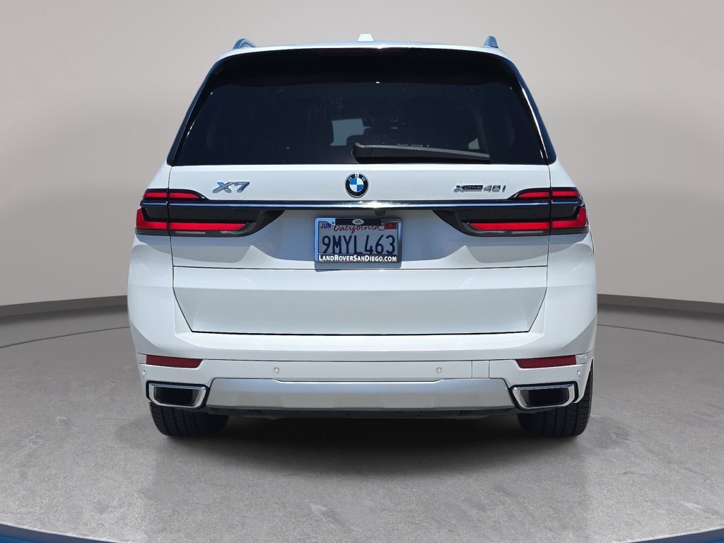 Used 2024 BMW X7 xDrive40i w/ Premium Package AWD/4WD image 7